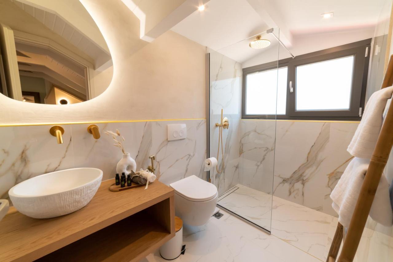 Anesis Deluxe Apartments Parga Luaran gambar
