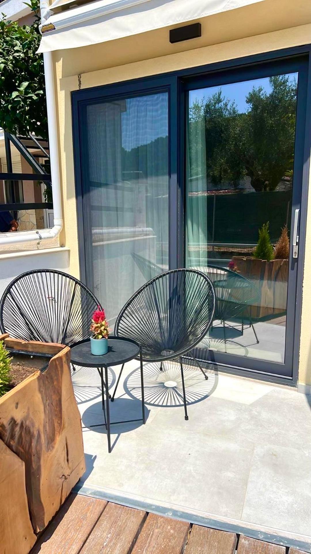 Anesis Deluxe Apartments Parga Luaran gambar